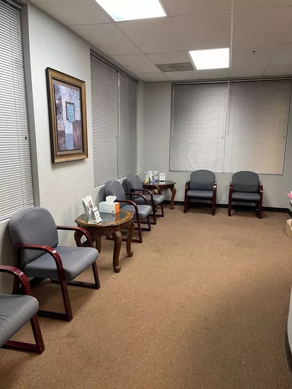 Hazel Crest, IL 60429,3330 W 177th ST #1G