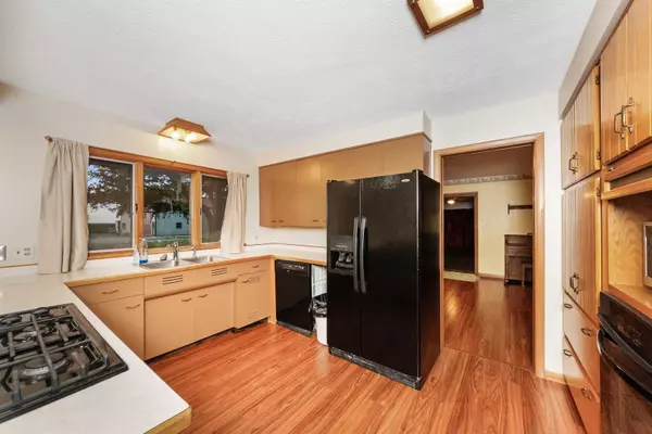 Dana, IL 61321,947 N 2nd RD