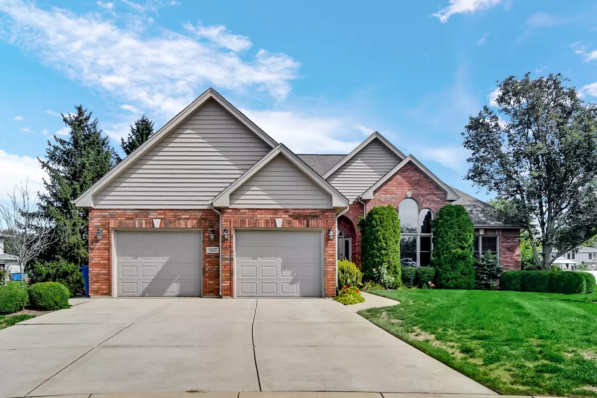 Crete, IL 60417,1527 Williams CT