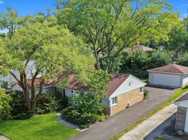 243 Indianwood BLVD, Park Forest, IL 60466