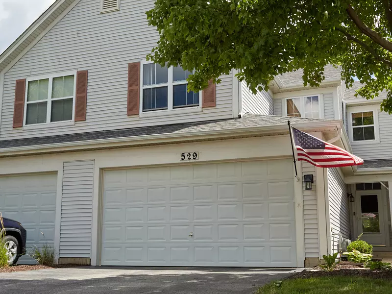 529 Horizon DR, Bartlett, IL 60103