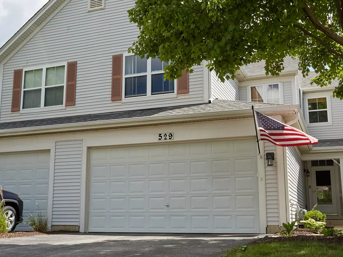 Bartlett, IL 60103,529 Horizon DR