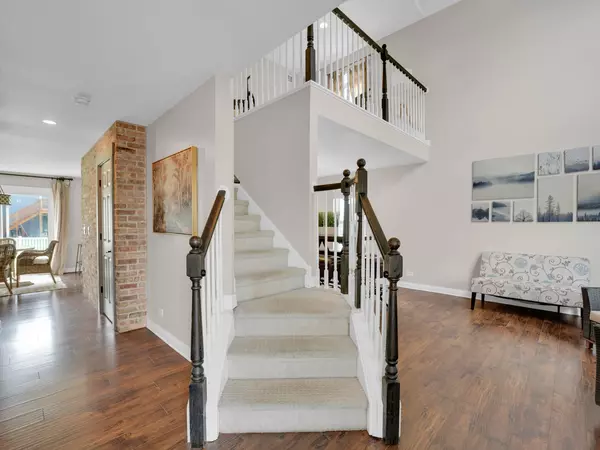 Antioch, IL 60002,909 Forestview WAY