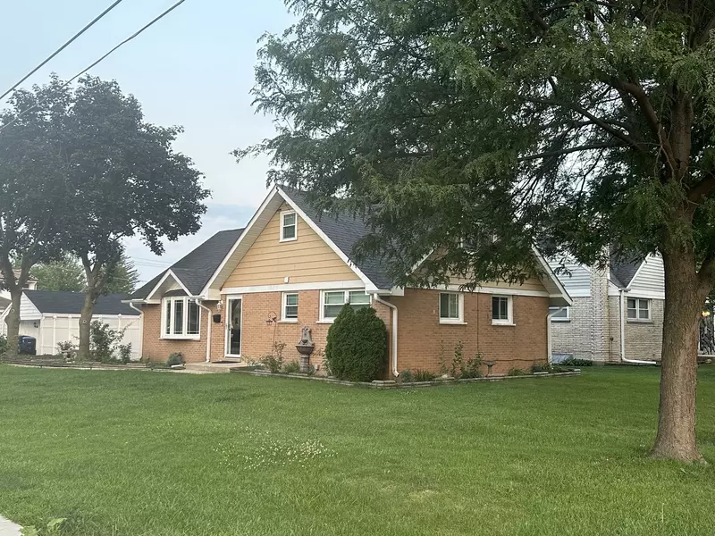 411 E Le Moyne AVE, Northlake, IL 60164