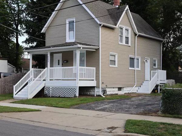 711 Franklin ST, Waukegan, IL 60085