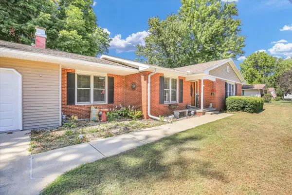 Monticello, IL 61856,2128 Bonnie LN