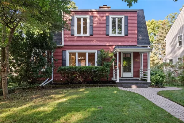 Evanston, IL 60201,1310 Wesley AVE