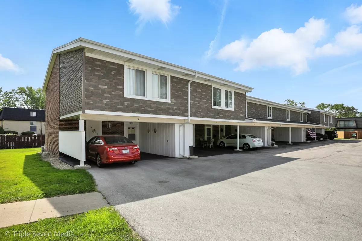 Palos Hills, IL 60465,10 Cour Masson