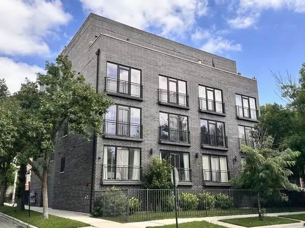 35 S Hoyne AVE #4A, Chicago, IL 60612
