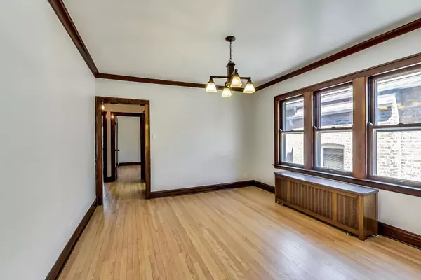 Berwyn, IL 60402,1814 Wesley AVE #1
