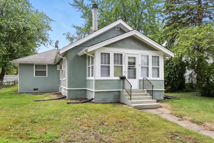 2804 Elim AVE, Zion, IL 60099