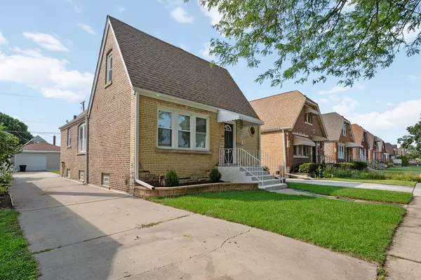 Chicago, IL 60617,10950 S Avenue M