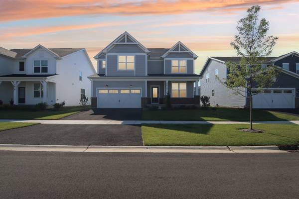 2412 Lucent LN, Naperville, IL 60563