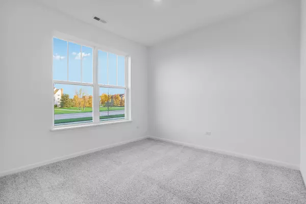 Huntley, IL 60142,12245 Barcroft CIR