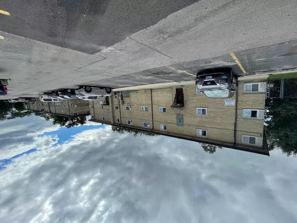 Addison, IL 60101,86 W Elizabeth DR