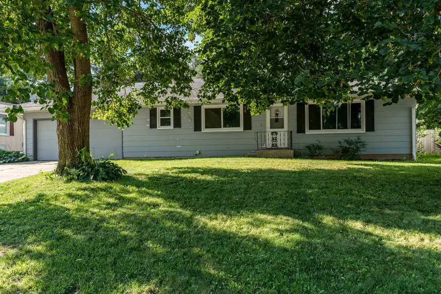 311 E 10th ST, Pecatonica, IL 61063