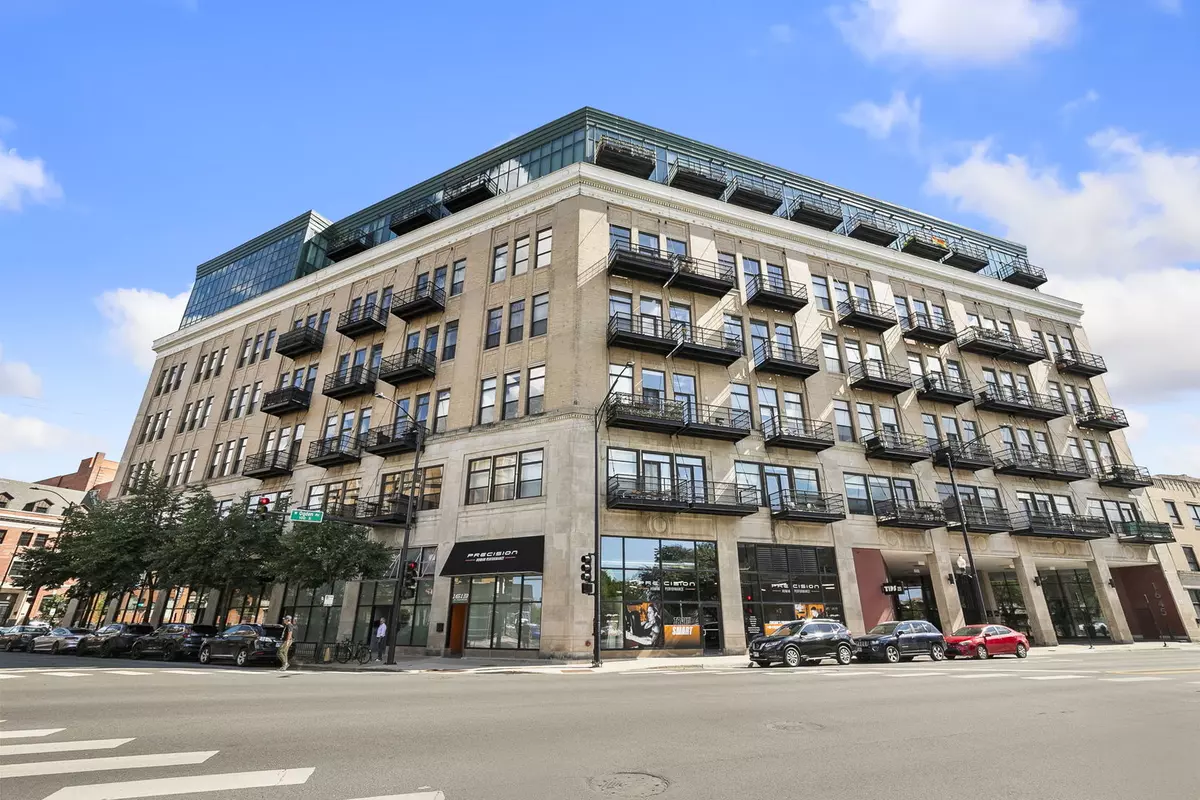 Chicago, IL 60612,1645 W Ogden AVE #433