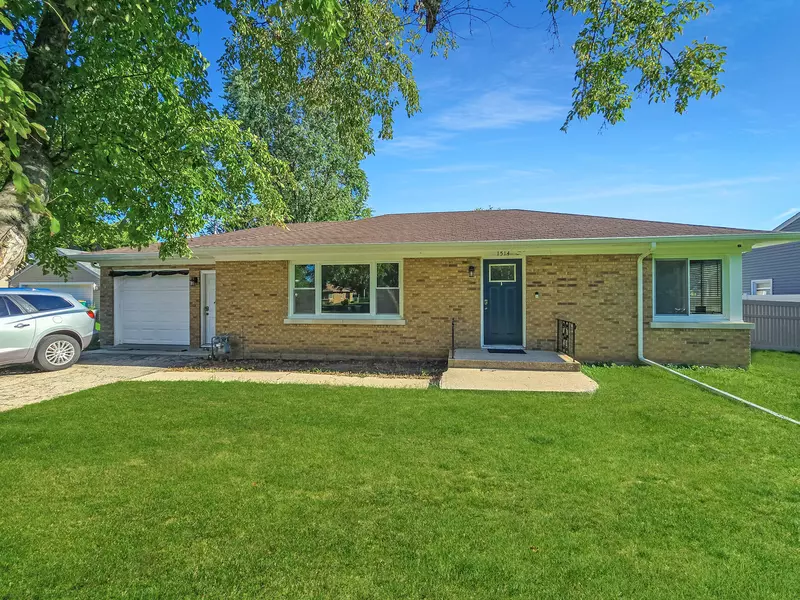 1514 W Acres RD, Joliet, IL 60435