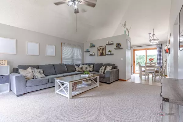 Genoa, IL 60135,807 Aspen WAY