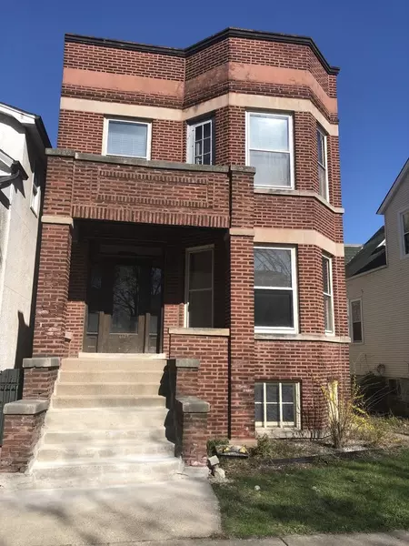 6129 N Hermitage AVE, Chicago, IL 60660