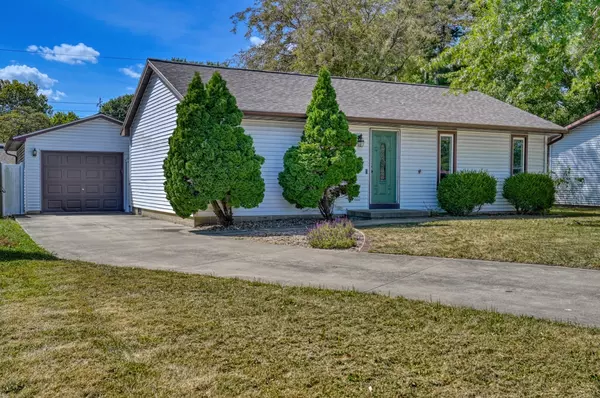 Urbana, IL 61802,2205 E Washington ST