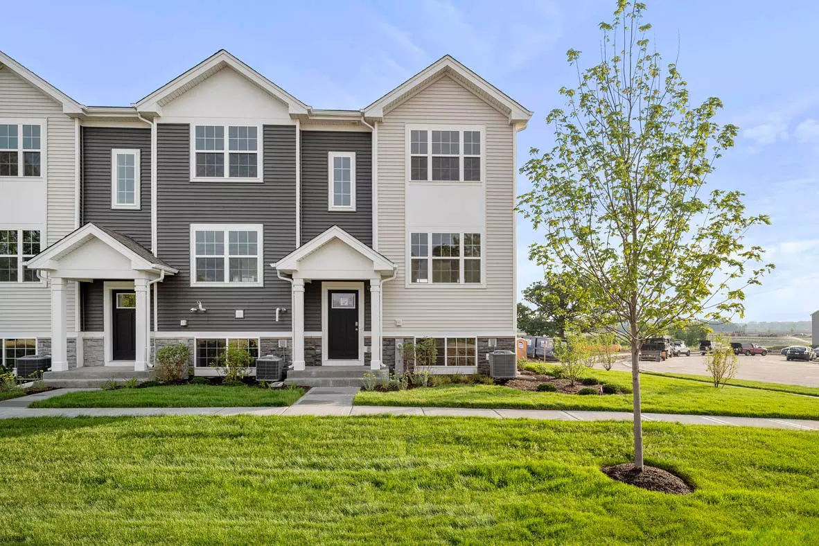 Pingree Grove, IL 60140,1451 Oakfield LN