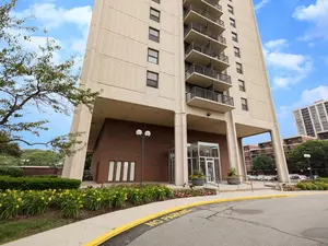 Chicago, IL 60616,3001 S Michigan AVE #902