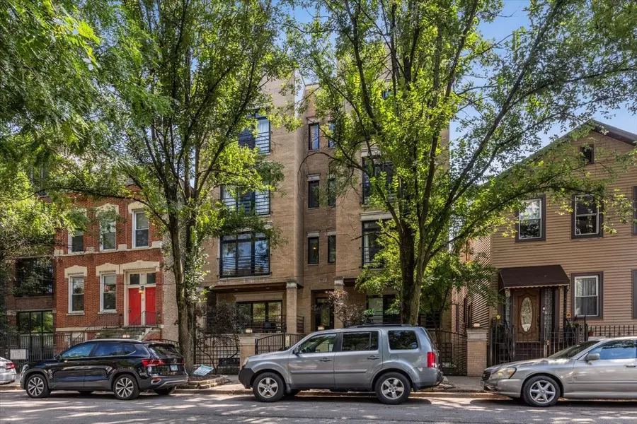 1455 W Thomas ST #1E, Chicago, IL 60642