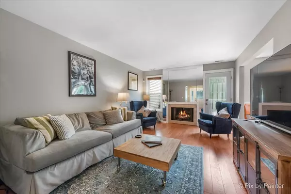 Naperville, IL 60540,1025 Oswego RD