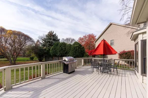 Naperville, IL 60565,484 Blodgett CT