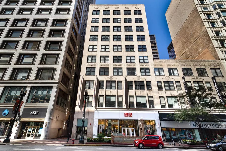 20 N State ST #807, Chicago, IL 60602