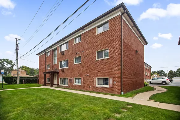 River Grove, IL 60171,2521 N Thatcher AVE #3A