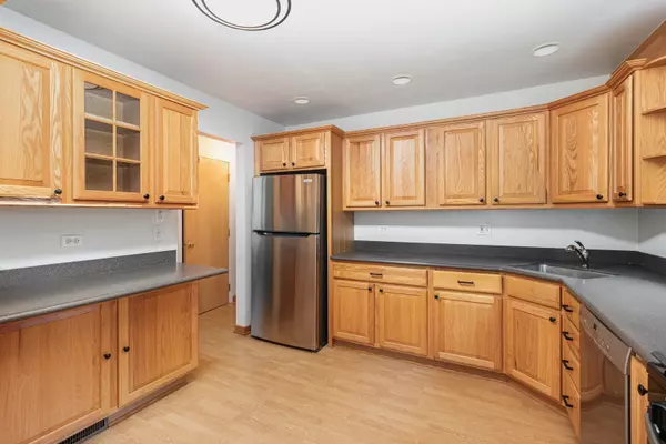 Mount Prospect, IL 60056,816 W Partridge LN