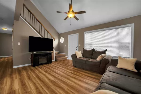 Joliet, IL 60431,3624 Shannon CT