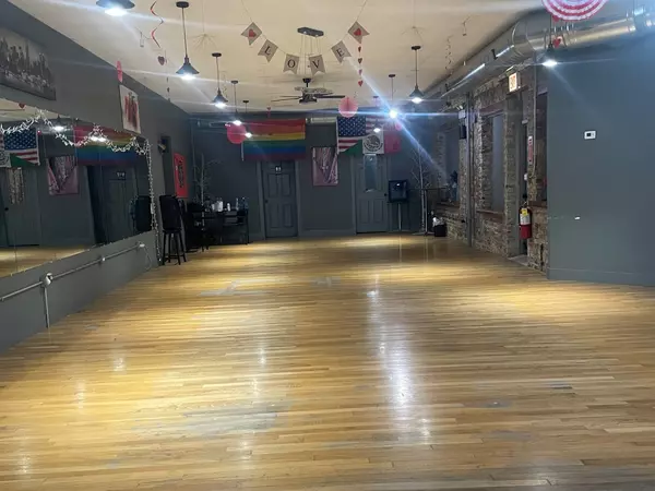 Chicago, IL 60634,5844-5848 W MONTROSE AVE