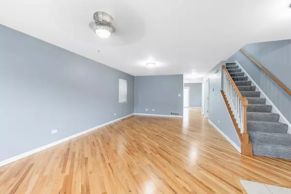 Chicago, IL 60619,9138 S Greenwood AVE