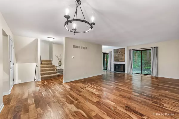 St. Charles, IL 60175,42W474 Redbud CT