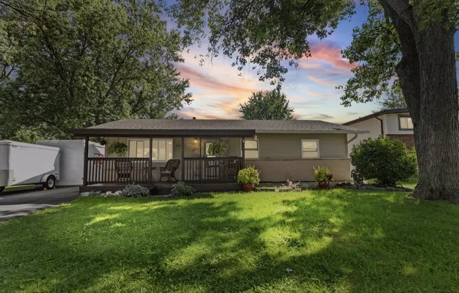 5551 Margie LN, Oak Forest, IL 60452