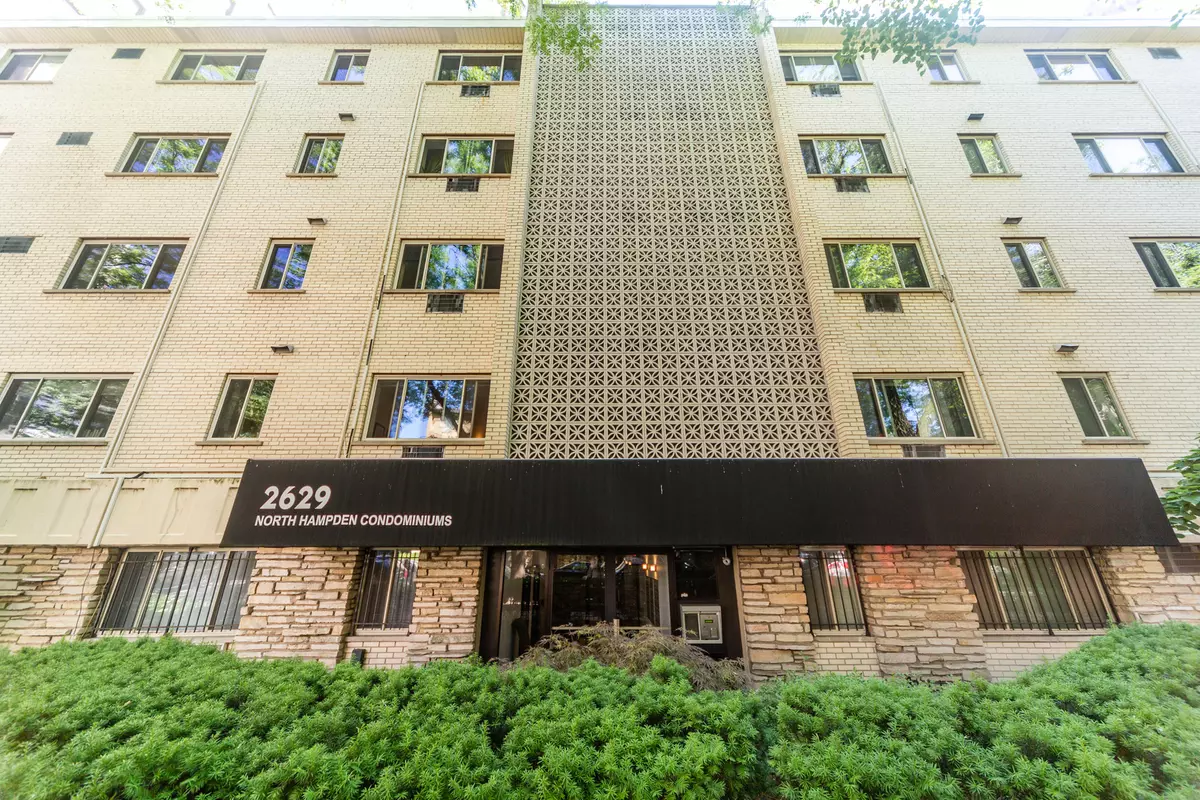 Chicago, IL 60614,2629 N Hampden CT #204