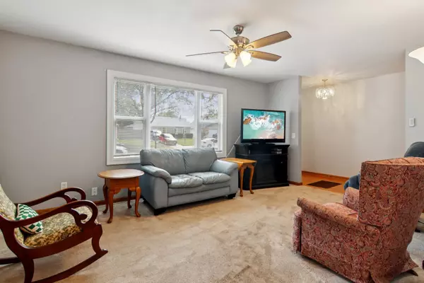 Montgomery, IL 60538,114 Heathgate RD