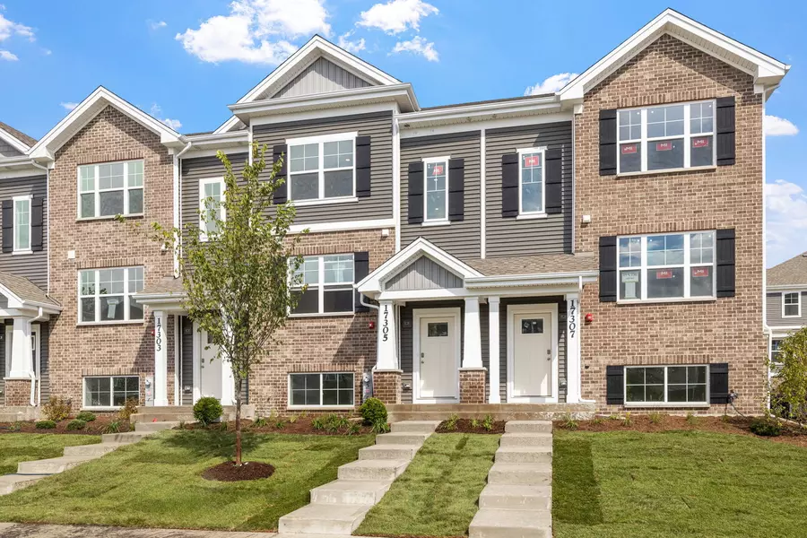 17319 Ulster RD, Tinley Park, IL 60477