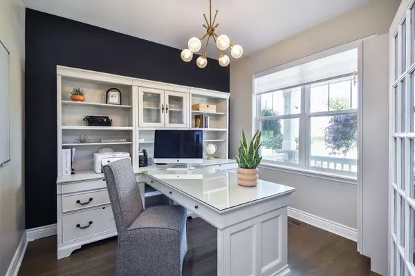 St. Charles, IL 60175,535 Red Sky DR