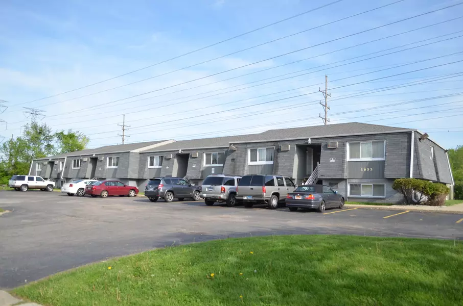 1655 FELTEN RD, Aurora, IL 60505