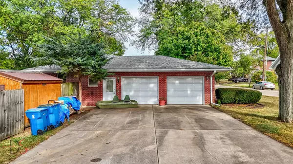Ottawa, IL 61350,200 E Allen ST