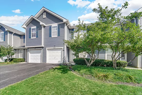 Naperville, IL 60540,1163 Whispering Hills DR