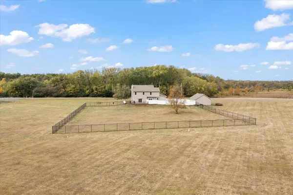 Mahomet, IL 61853,302 County Road 2650 N