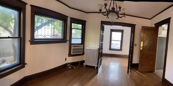 Dekalb, IL 60115,141 Park AVE