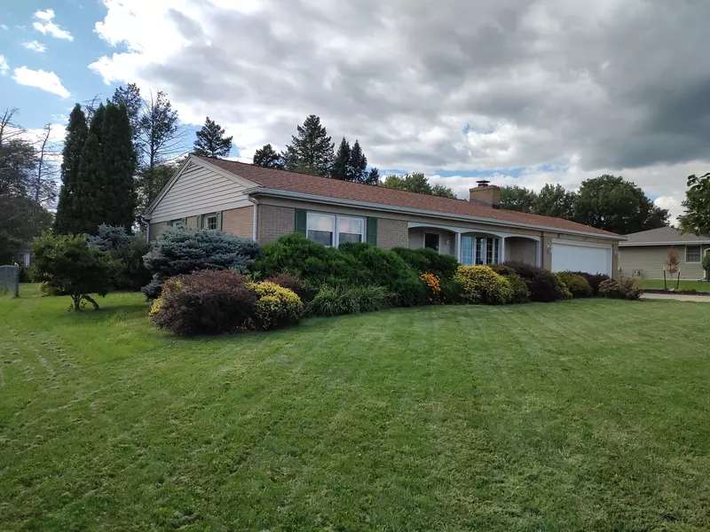 3405 16th AVE, Sterling, IL 61081