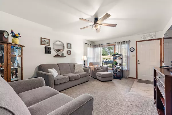 Steger, IL 60475,3028 Florence AVE