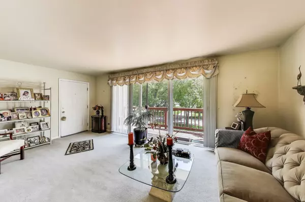 Glenwood, IL 60425,518 N Roberts DR #2a